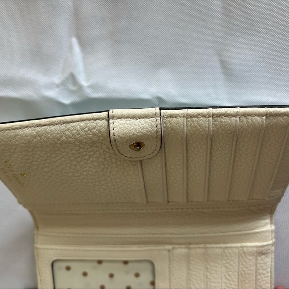 EUC Kate Spade New York blue bi-fold wallet - Picture 10 of 12